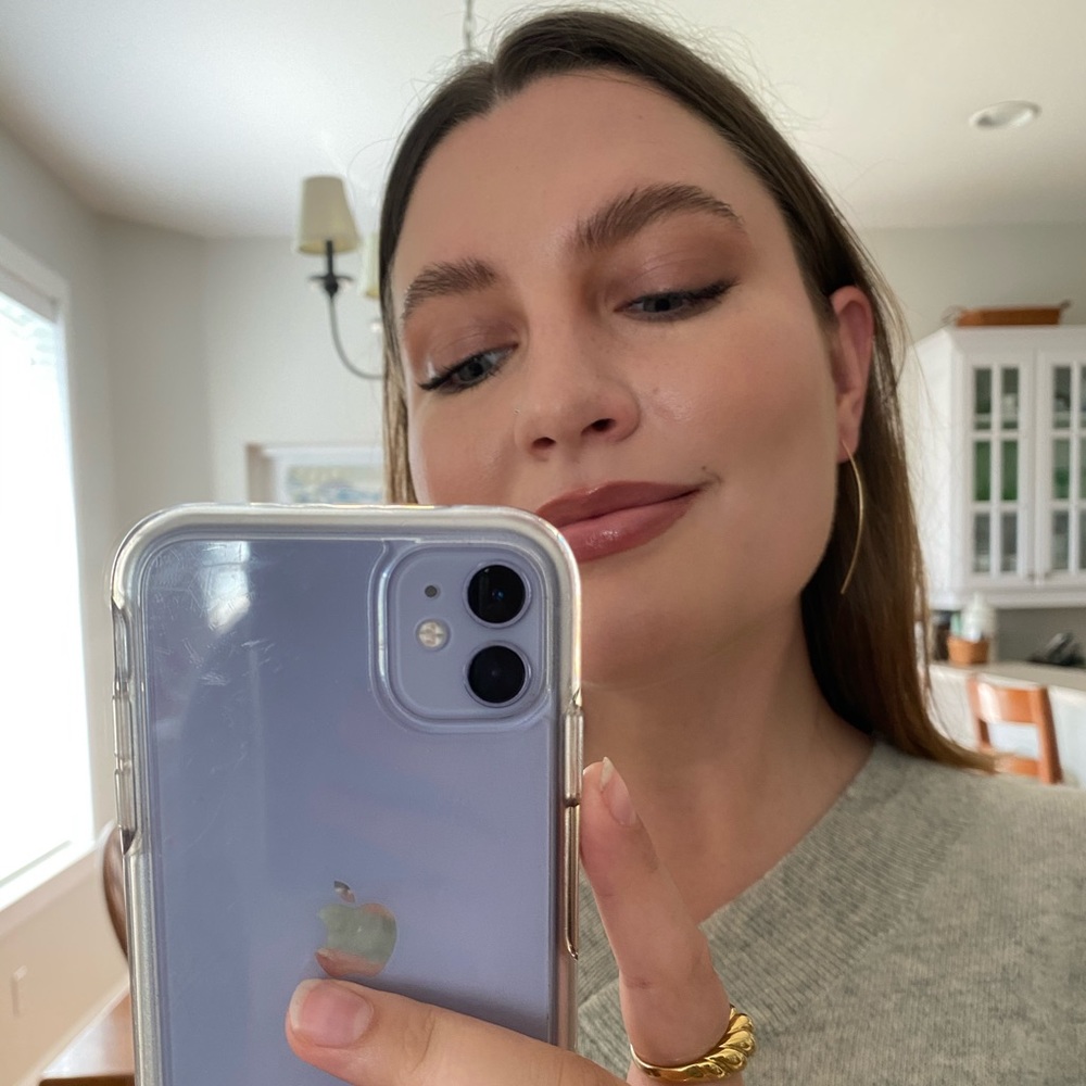 Meet your Posher, Madelyn
